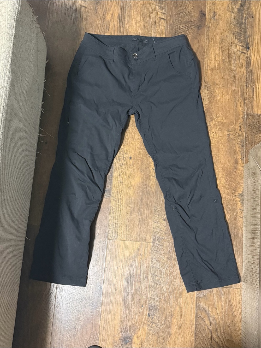 Prana woman’s short insiam  Black Stretch Travel Pants